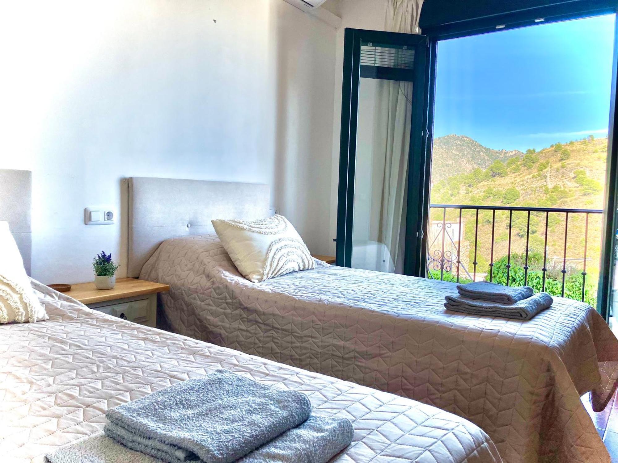 Buenos Suenos- Balcon De Frigiliana Apartment Ngoại thất bức ảnh